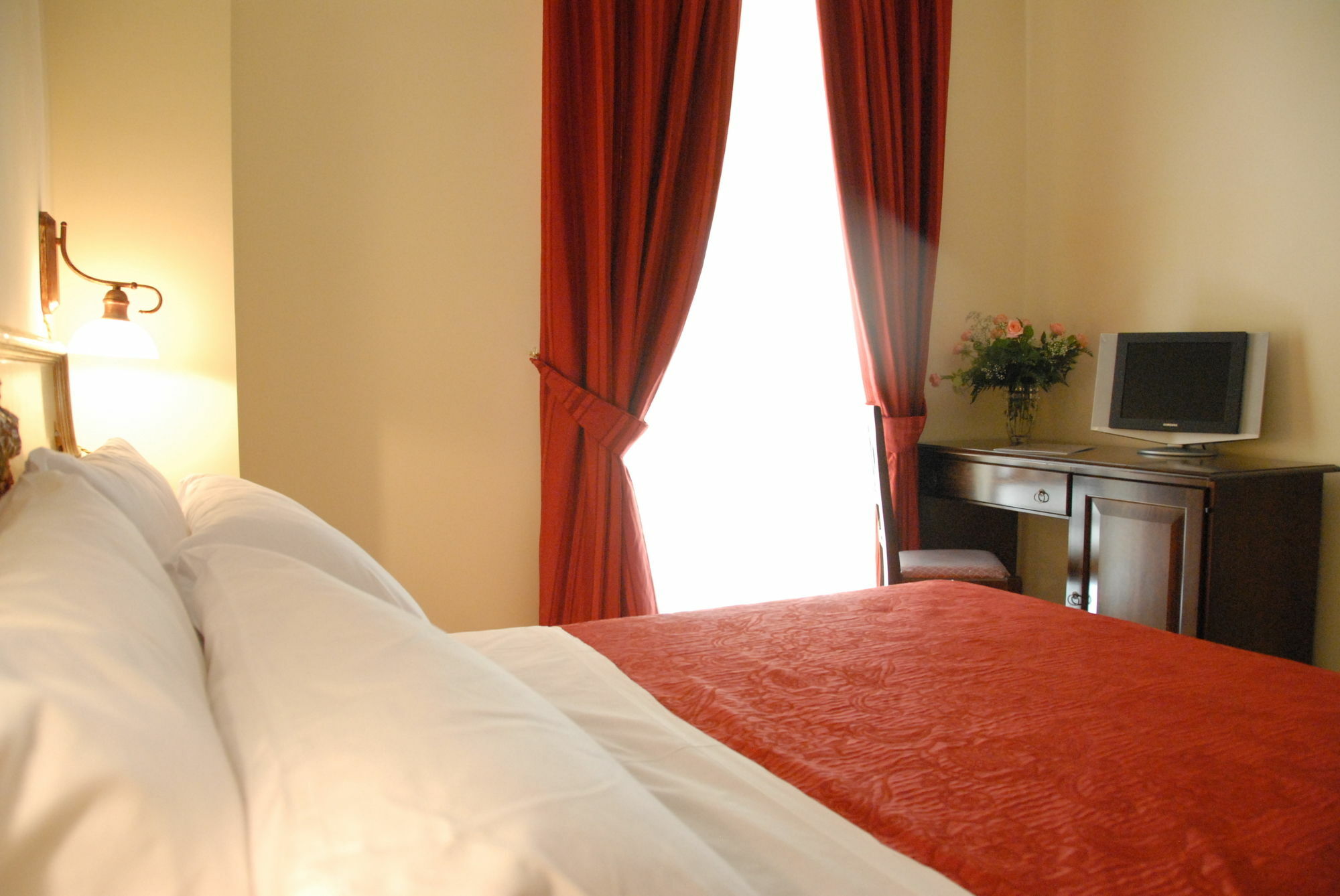 Bed and Breakfast Garibaldi Relais Шакка Экстерьер фото